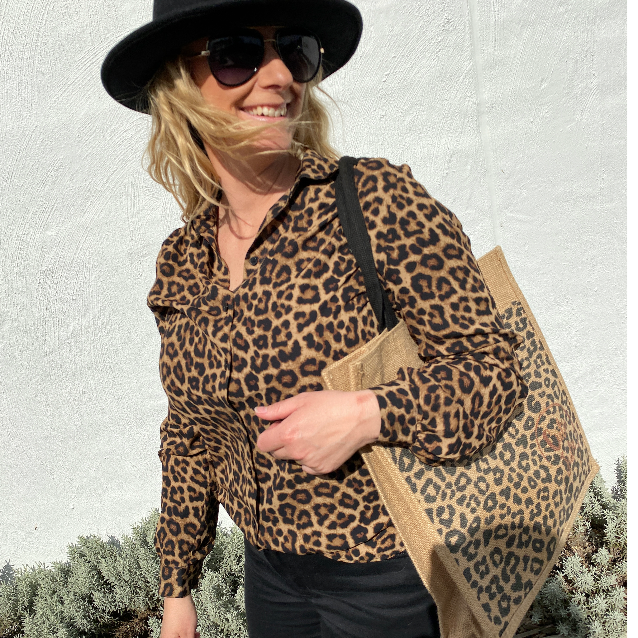 Mono Leopard Shopping Tote